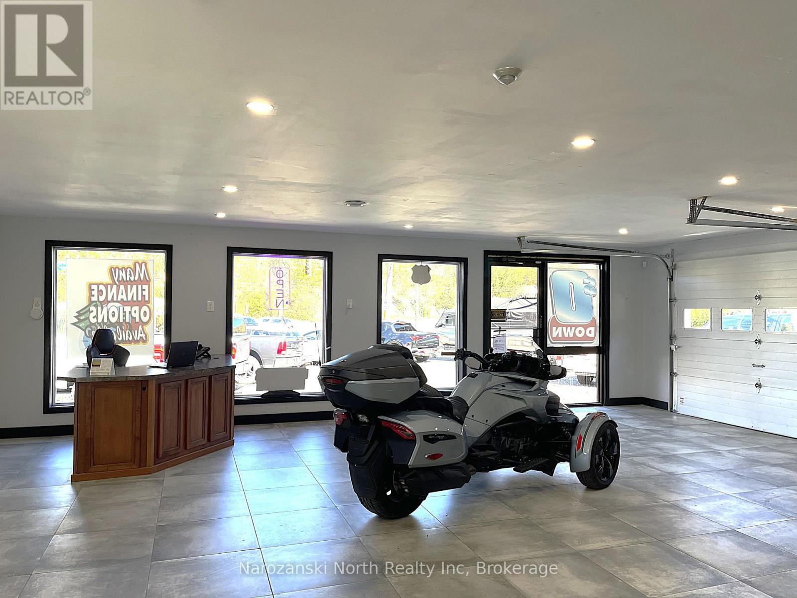 469 Kingsway, Greater Sudbury, Ontario  P3B 2E1 - Photo 15 - X12683942