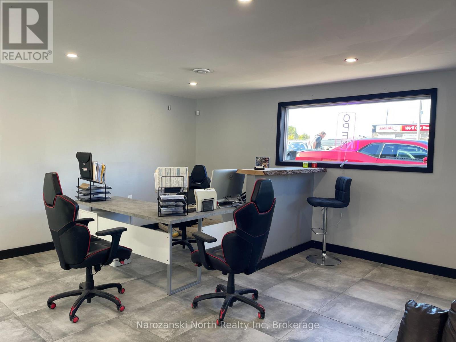 469 Kingsway, Greater Sudbury, Ontario  P3B 2E1 - Photo 9 - X12683942