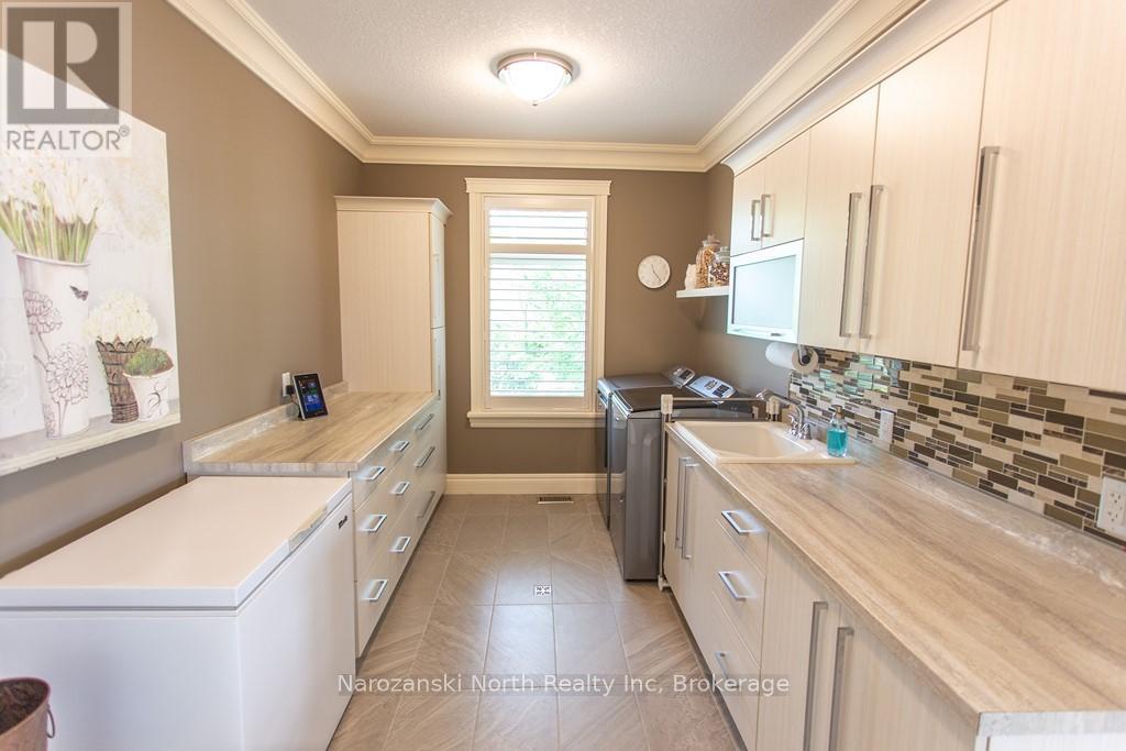 8 Telesphore Street, Greater Sudbury, Ontario  P0M 1B0 - Photo 24 - X12870650