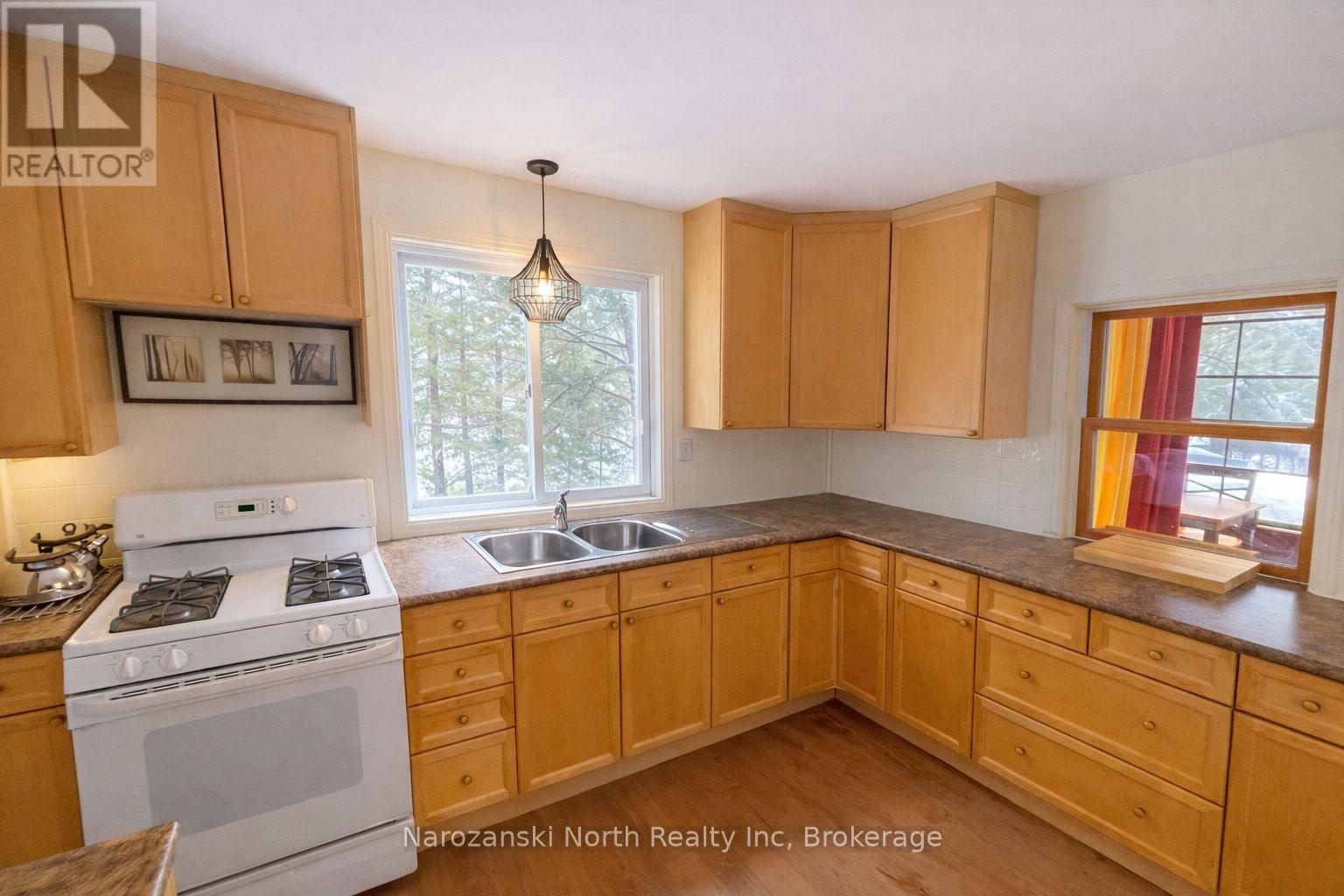 This Is A Truly Discerning Offering, Killarney, Ontario  P0M 2A0 - Photo 14 - X12924586