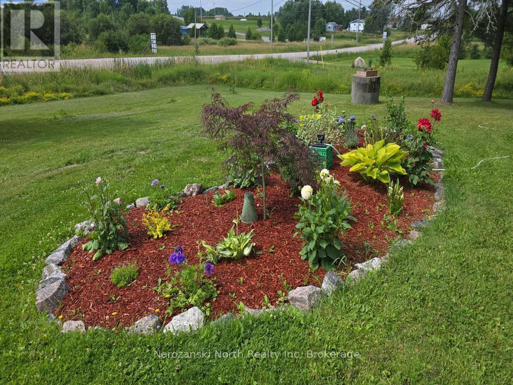 809 Highway 64 Highway, French River, Ontario  P0M 1A0 - Photo 29 - X13045938