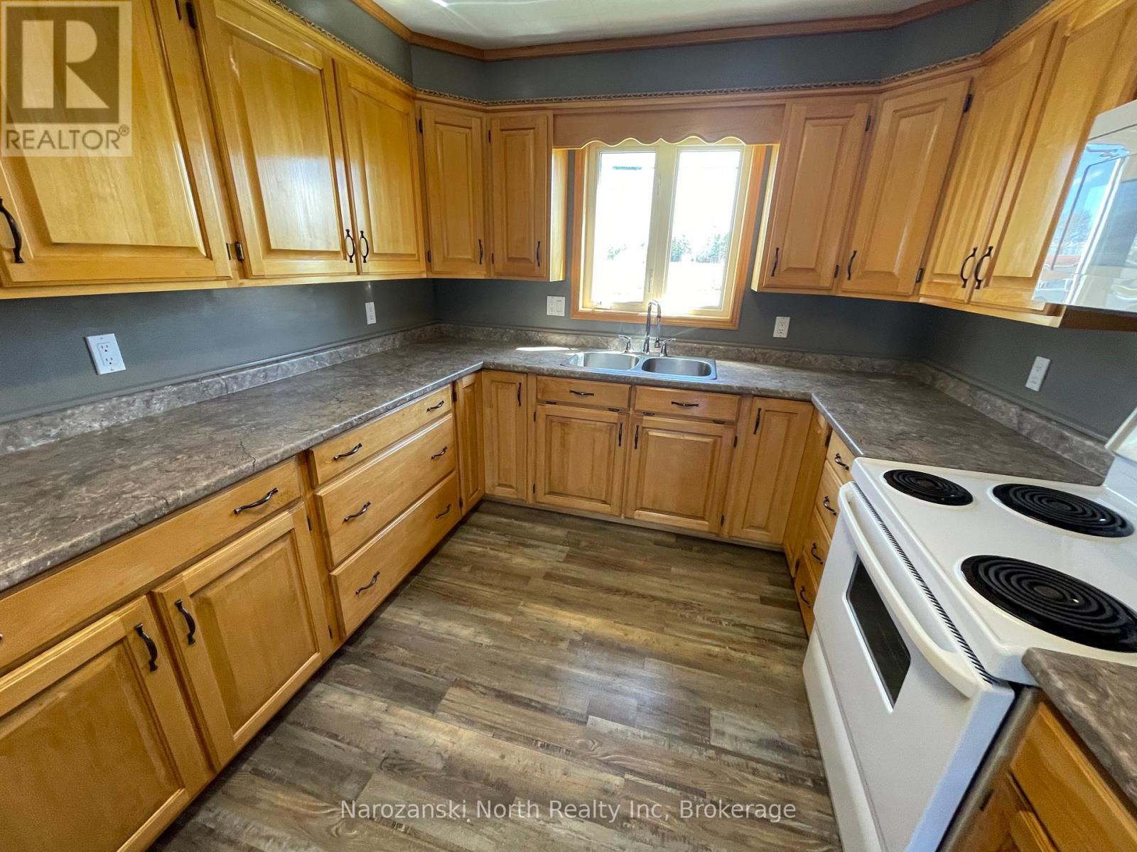 15 Monetville Road, French River, Ontario  P0M 2K0 - Photo 7 - X13098936