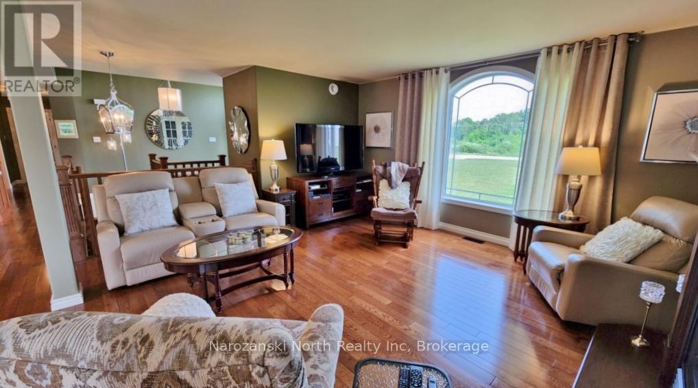 148 Hwy 607, French River, Ontario  P0M 1A0 - Photo 11 - X13099326