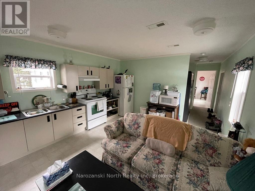 124 D Cloutier Road, St. Charles, Ontario  P0M 1G0 - Photo 4 - X13175152