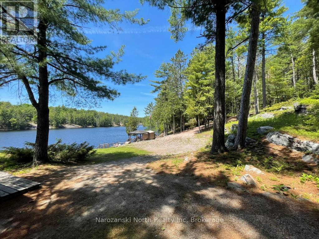 Welcome To A Rare Waterfront Retreat ,  Lake Nipissing, Ontario  P0M 2K0 - Photo 27 - X13422330