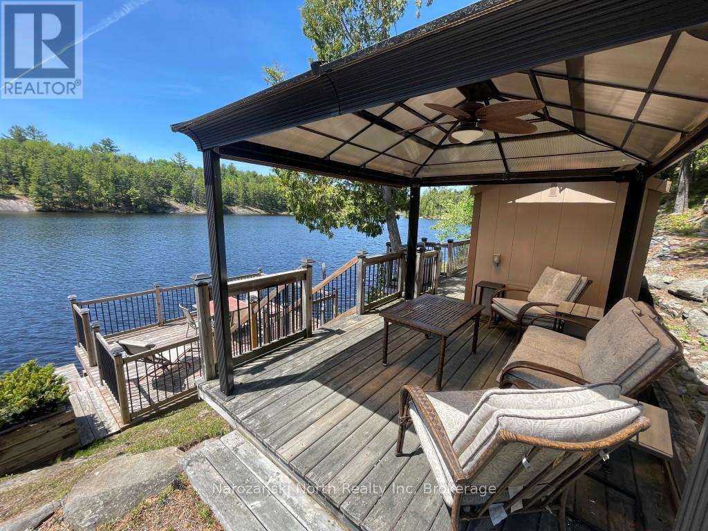 Welcome To A Rare Waterfront Retreat ,  Lake Nipissing, Ontario  P0M 2K0 - Photo 31 - X13422330