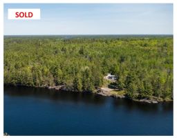 Welcome to a Rare Waterfront Retreat ,  Lake Nipissing, Ontario