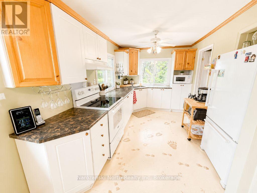 Located On Leased Land ., Henvey Inlet First Nation, Ontario  P0G 1J0 - Photo 10 - X13440226