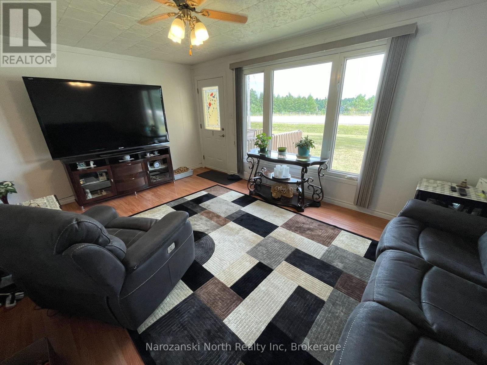 1443 Hwy 64 Highway, French River, Ontario  P0M 1A0 - Photo 7 - X13664478