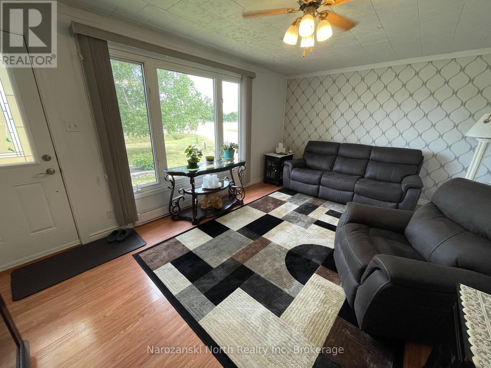 1443 Hwy 64 Highway, French River, Ontario  P0M 1A0 - Photo 8 - X13664478