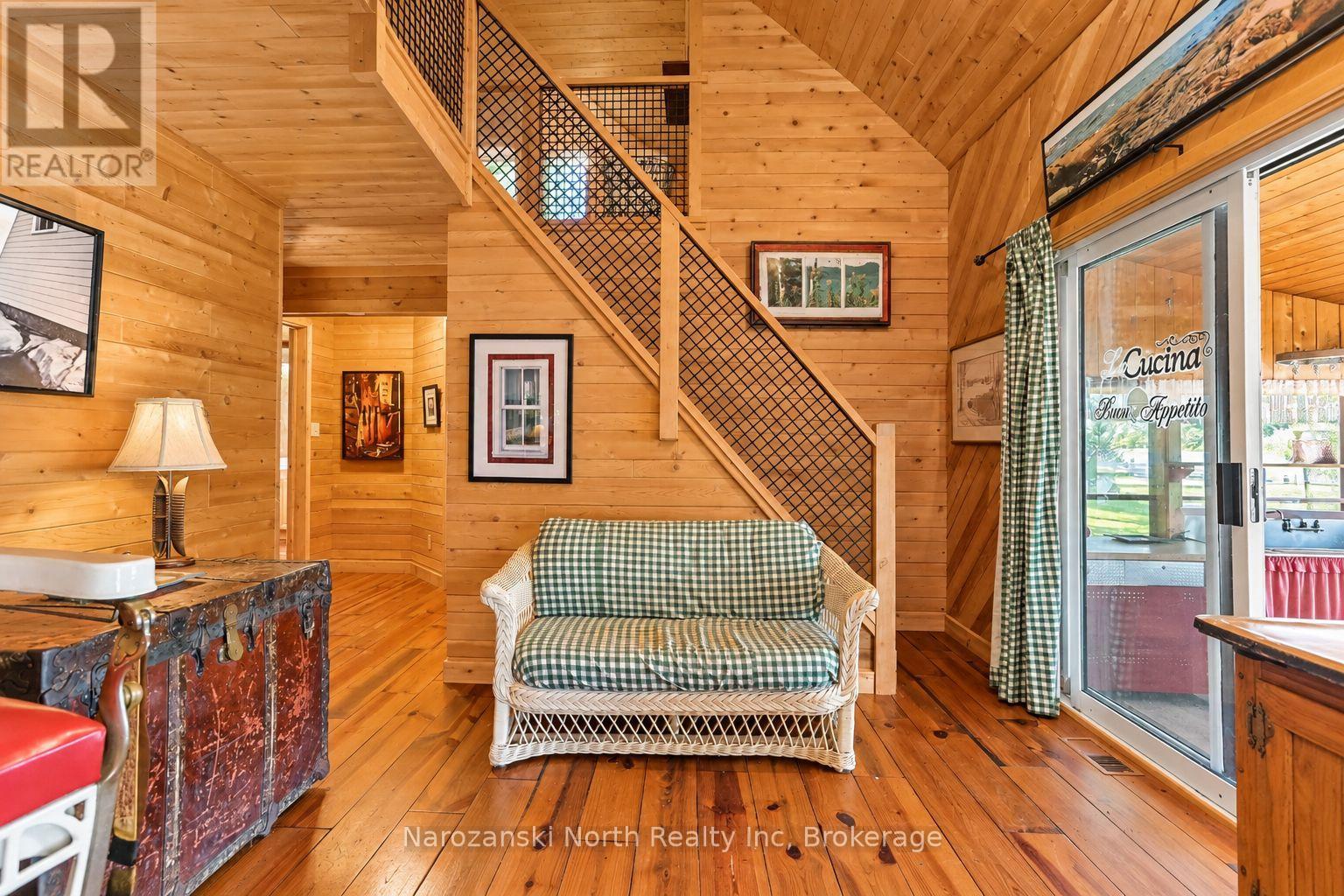 344 Perry Avenue, Killarney, Ontario  P0M 1A0 - Photo 10 - X13878360