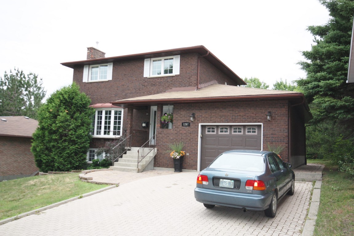 Designed To Inspire, ... Built To Last!!, Ontario    - Photo 2 - RP7600535517