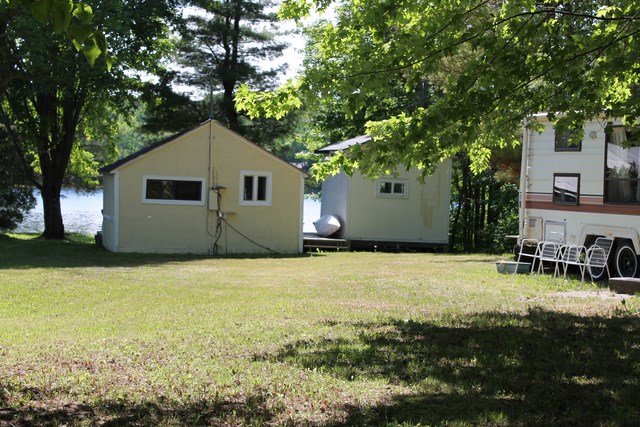 Perfect Place To Get Started , Or Retire!!, Ontario    - Photo 12 - RP8739433291