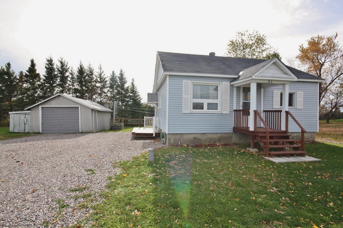 Get Into The Market! , Priced To Sell!, Ontario    - Photo 15 - RP5463532388