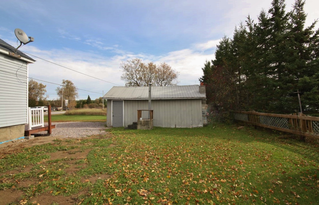 Get Into The Market! , Priced To Sell!, Ontario    - Photo 16 - RP5463532388