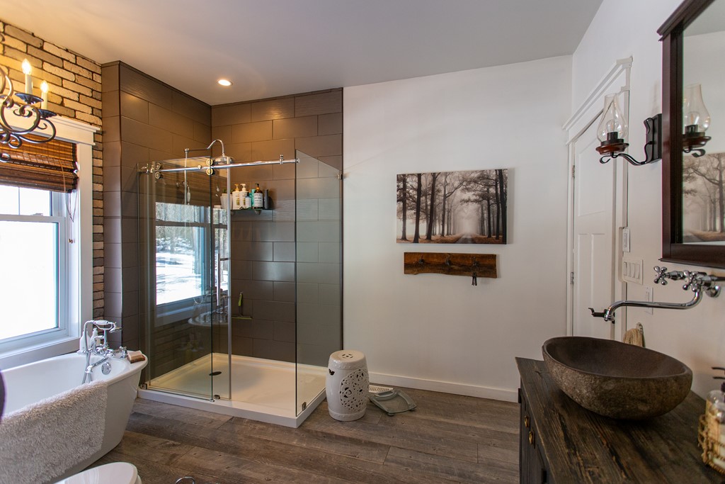 Infinite Opportunity – Endless Choice !! Sold, Sold, Ontario   - Photo 15 - RP492804204