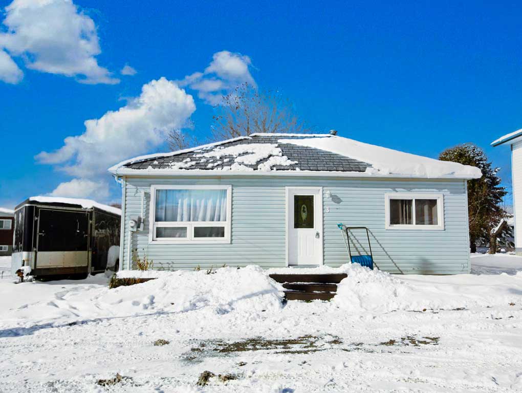 Get Into The Market! , Priced To Sell!, Ontario    - Photo 1 - RP8990340832