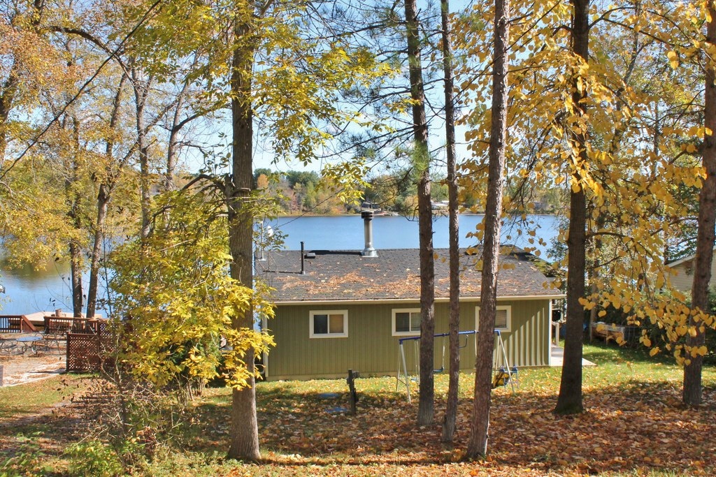 Welcome To Your Lakeside Cottage , On Bear Lake!, Ontario    - Photo 18 - RP8887158048