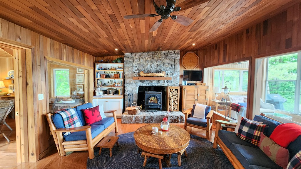 Once In A Lifetime Dream...at A Once In A Lifetime Property, A Rare Offering0, Ontario  P0M 1A0 - Photo 5 - CL9183562497