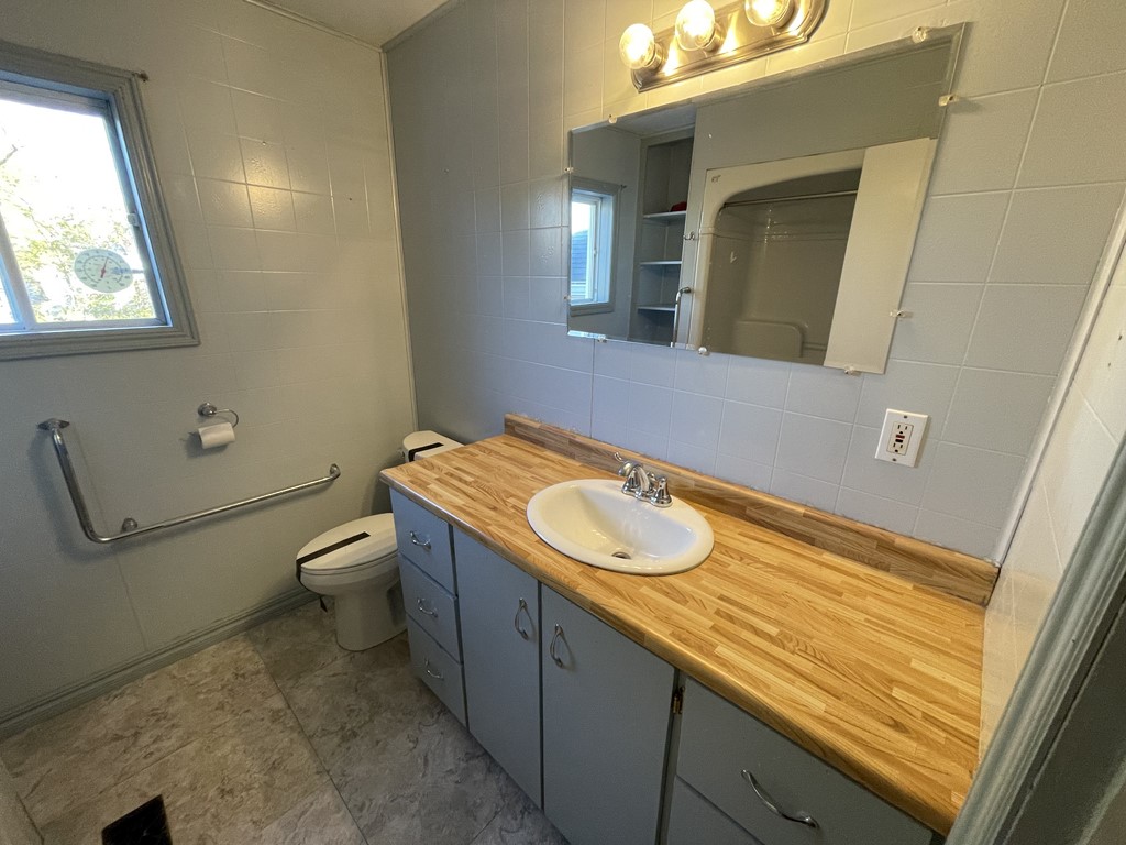 Enjoy The Gift Of Time Well Spent !!, Under Pos, Ontario   - Photo 8 - RP2947550413